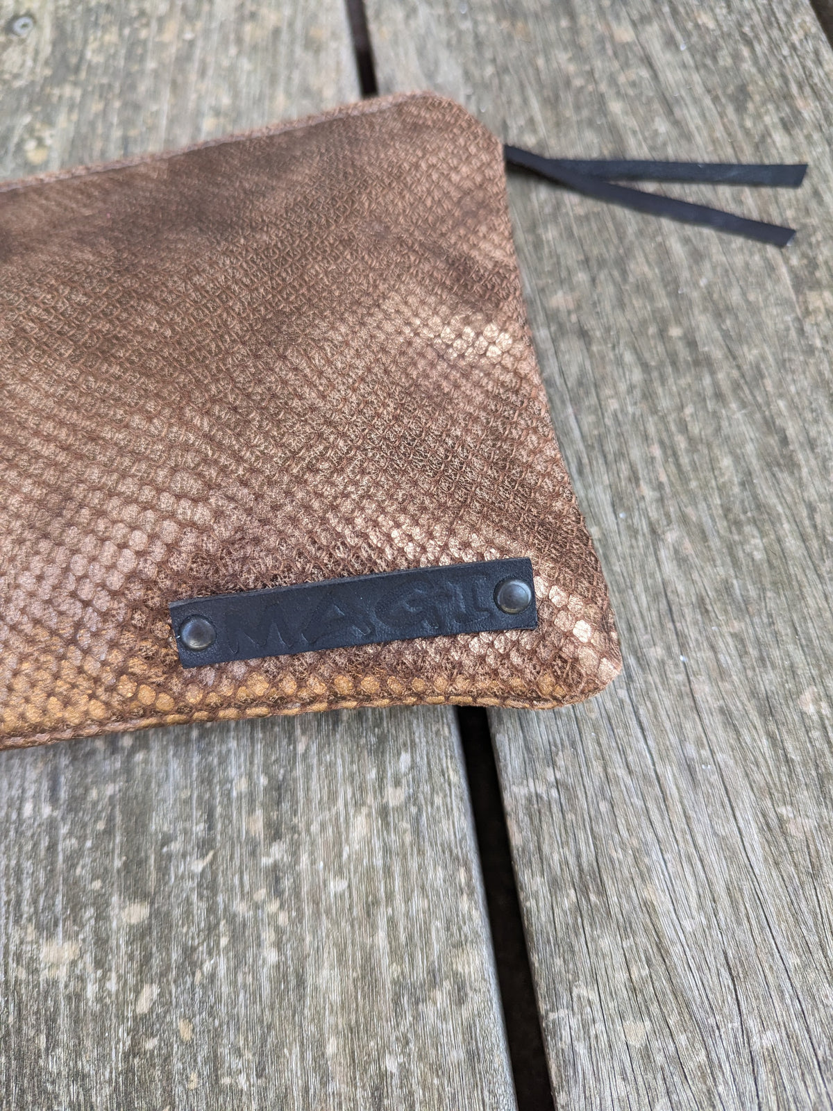 Pochette pitonata bronzo
