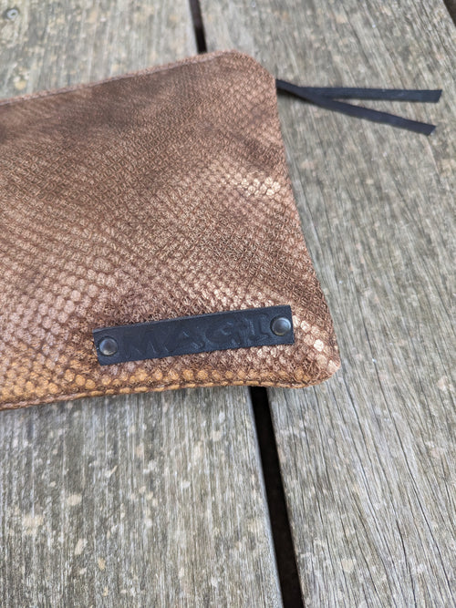 Pochette pitonata bronzo