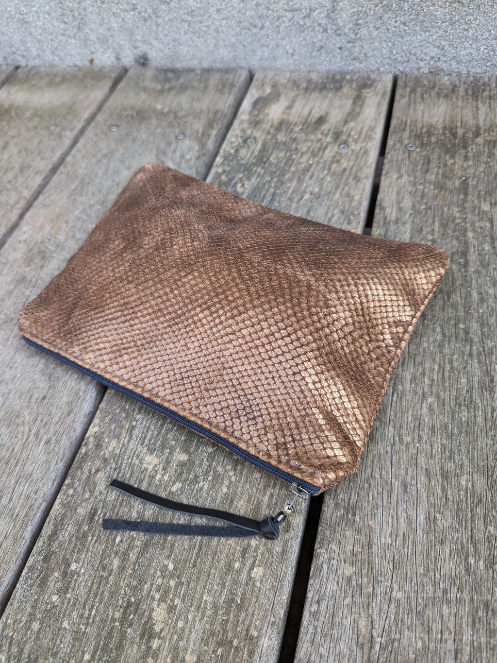 Pochette pitonata bronzo