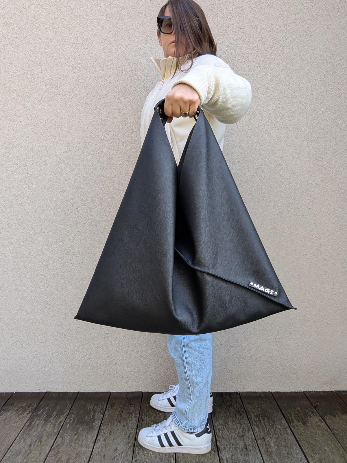 Origami nera
